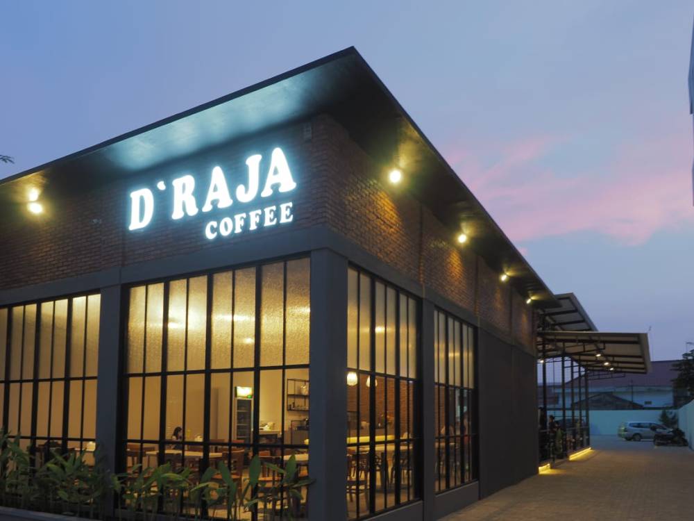 D’Raja Coffee : Dari Kopi Tiam Menuju Coffee Class, Menggurita Ke Waralaba